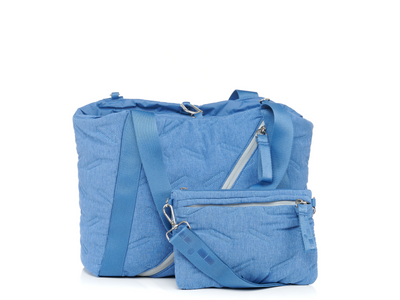 Easy Tote denim front with snap out pouch #color_denim