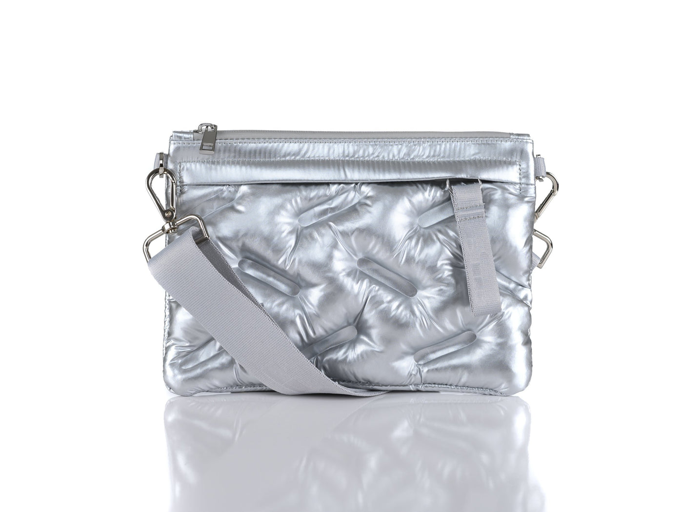 Easy Tote 2 silver snap out pouch  #color_silver