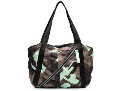 Easy Tote mint chip front view #color_mint-chip