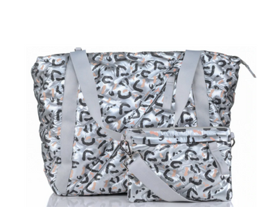 Easy Tote 2 Silver Blush Cheetah Front view with snap out pouch #color_silver-blush-cheetah